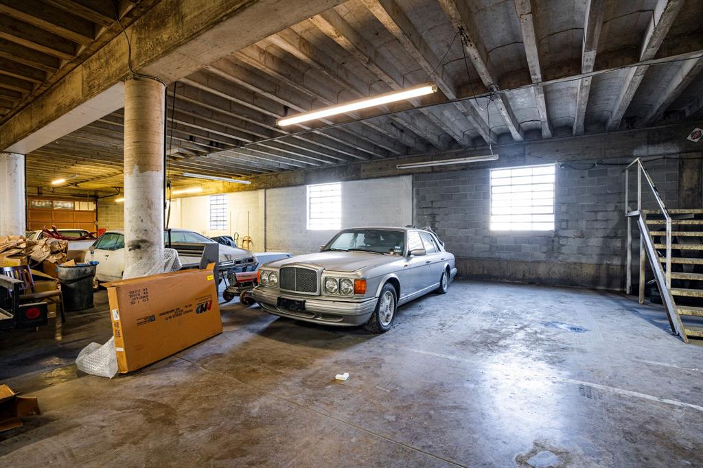 Walnut Grove - Commercial Lease