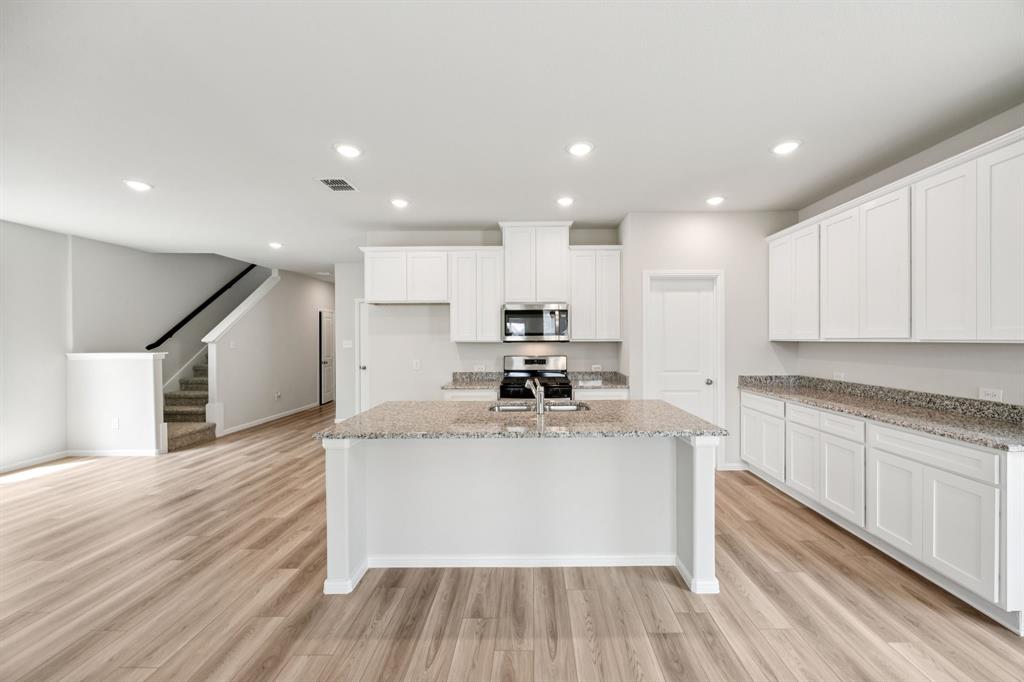 732 Santa Lucia Drive