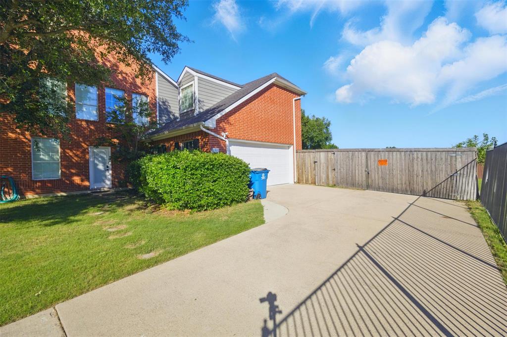 10014 Fairway Vista Drive