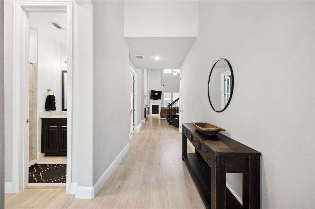 5300 Tuscarora Trail