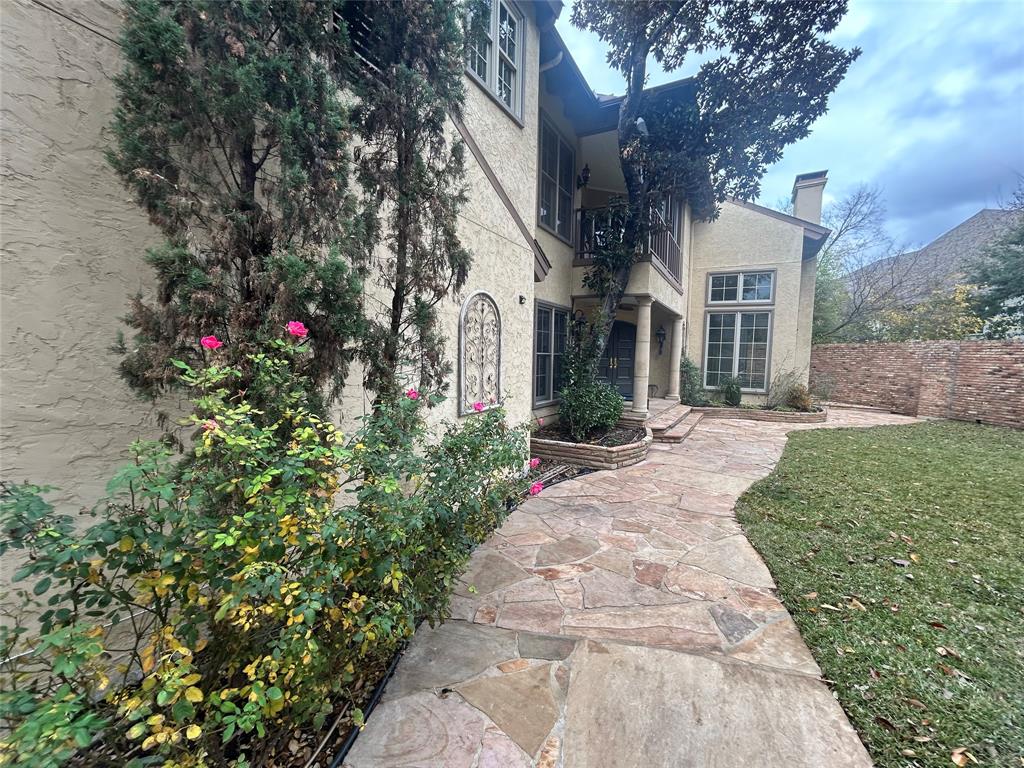 4350 Cochran Chapel Circle