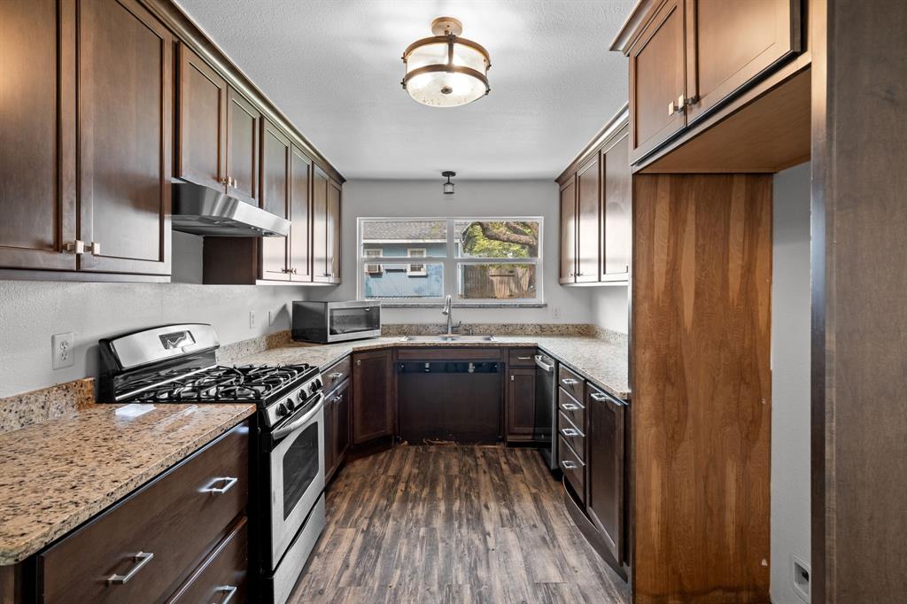 Ridgecrest 06 - Residential