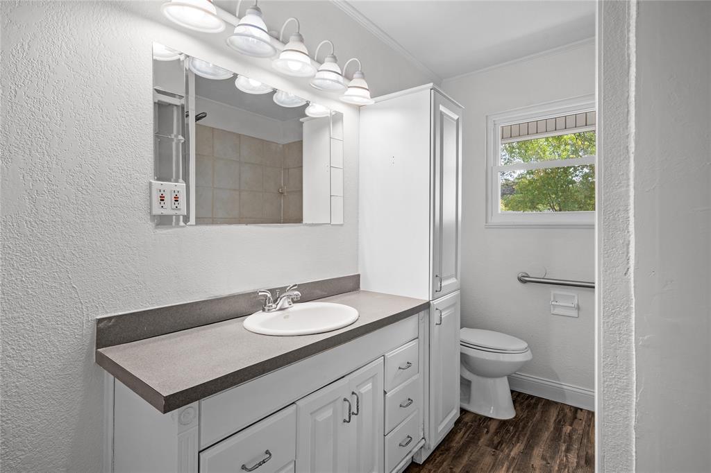 Ridgecrest 06 - Residential