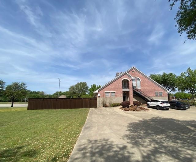 5500 Woodland Park Boulevard