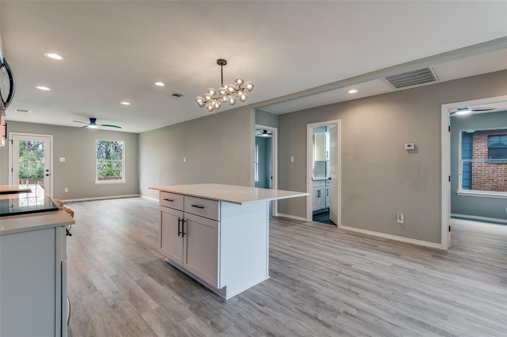 Central Ave - Residential