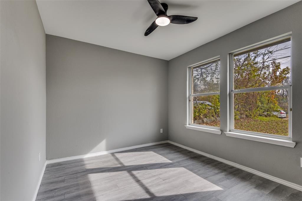 Central Ave - Residential