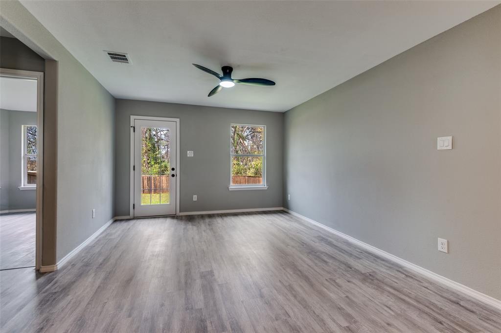 Central Ave - Residential