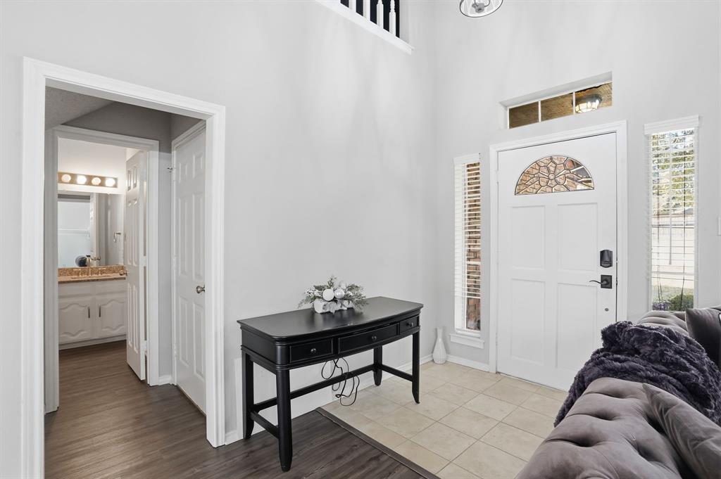 3944 Cedar Ridge Drive