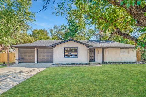 1725 Holt Street Fort Worth TX 76103