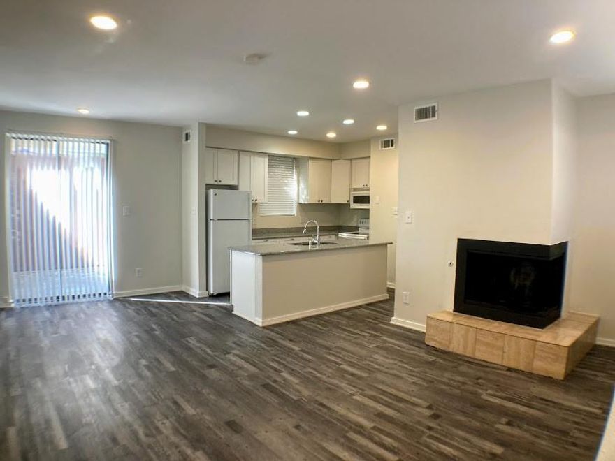 Ask about our No Security Deposit Option!   A large, charming contemporary 1-bed 1-bath is in the heart of Oak Lawn. This property features granite countertops, plenty of storage, fireplace, recessed lighting, covered parking, washer and dryer, gated entrance, and a private backyard patio. Don't miss out on all this and the great walkability to shopping, restaurants, and more!