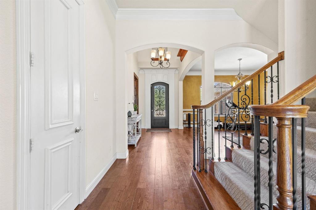 804 Bentwater Parkway