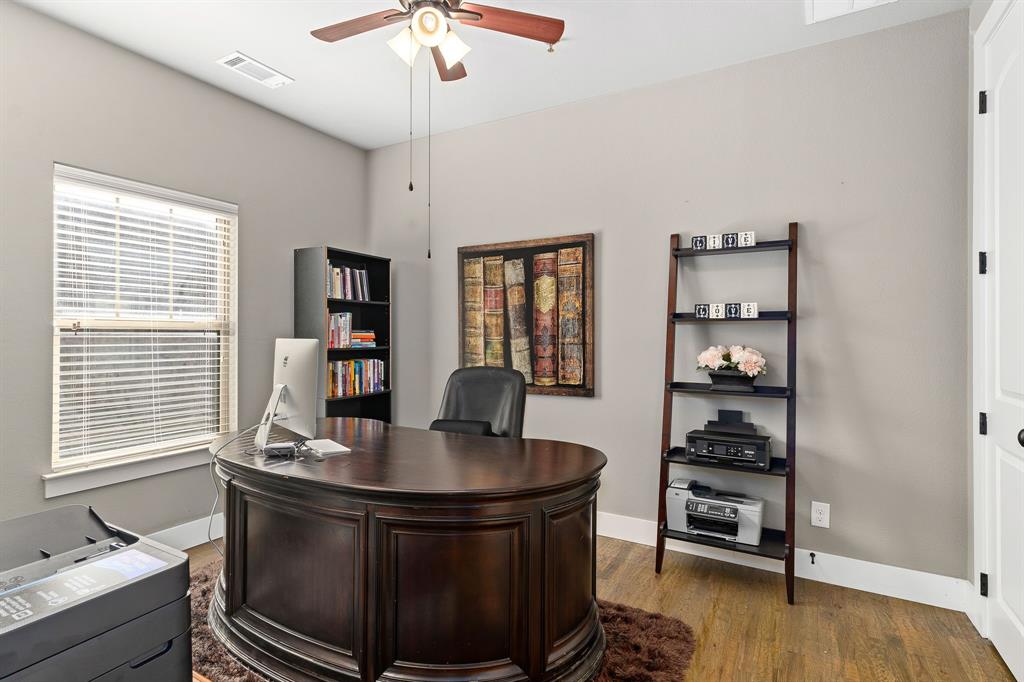3042 Solana Circle
