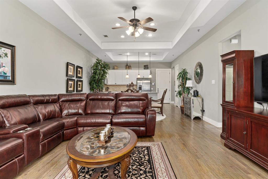 3042 Solana Circle