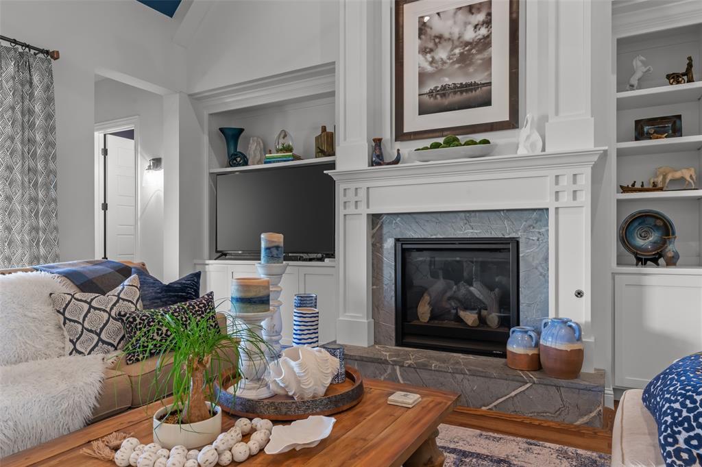 Bella Flora - Residential