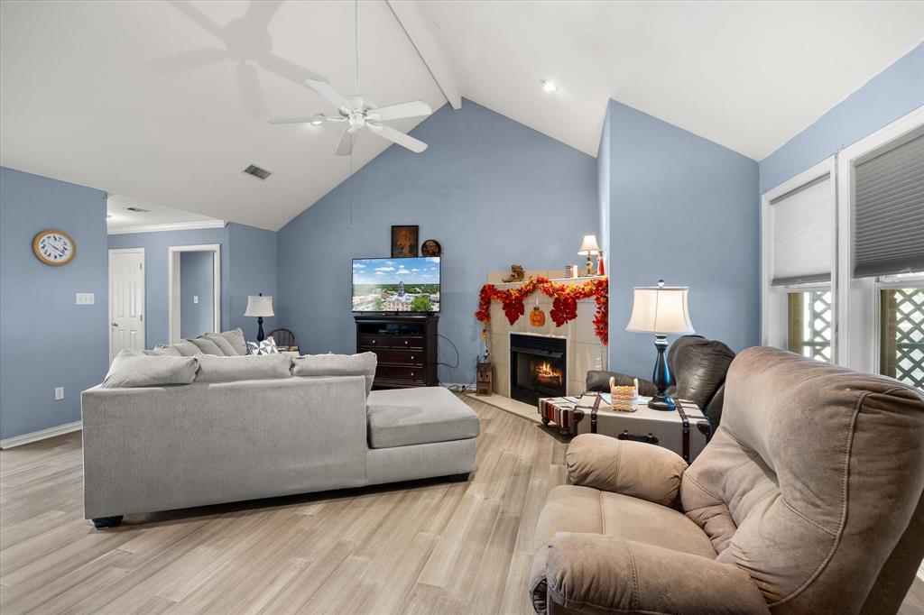 612 Parker Lane