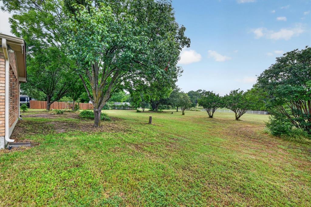 137 Tamarron Drive