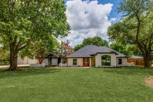 6504 Hilltop Trail