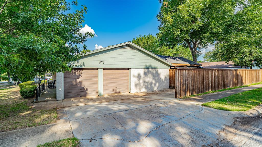 1031 Oak Hurst Drive