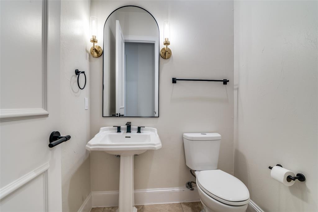 Austin Corners - Residential