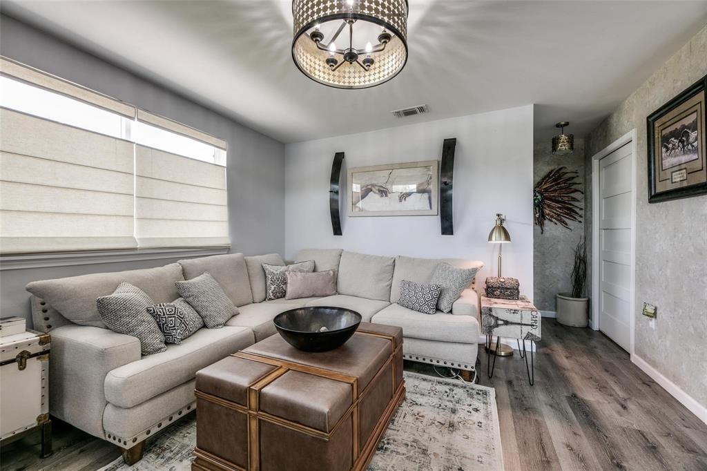 Forney Rev - Residential Lease