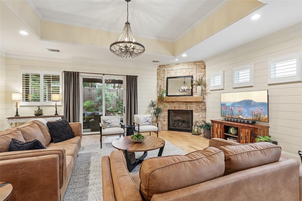 1020 Ivy Lane