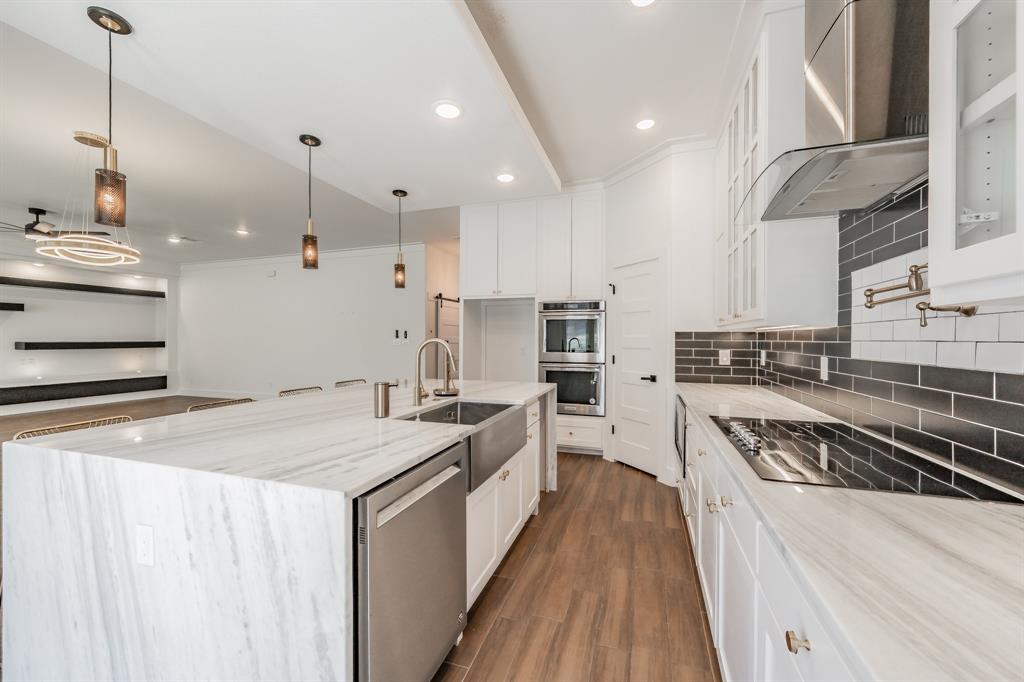 9053 Quarry Hill Court