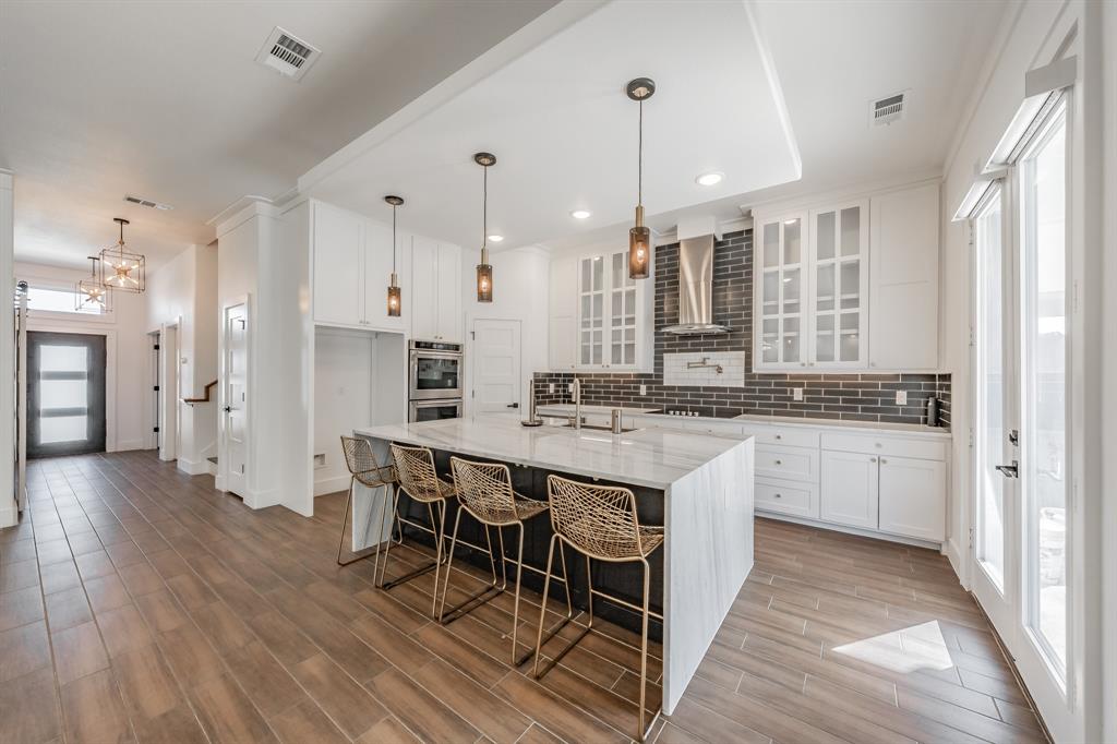 9053 Quarry Hill Court