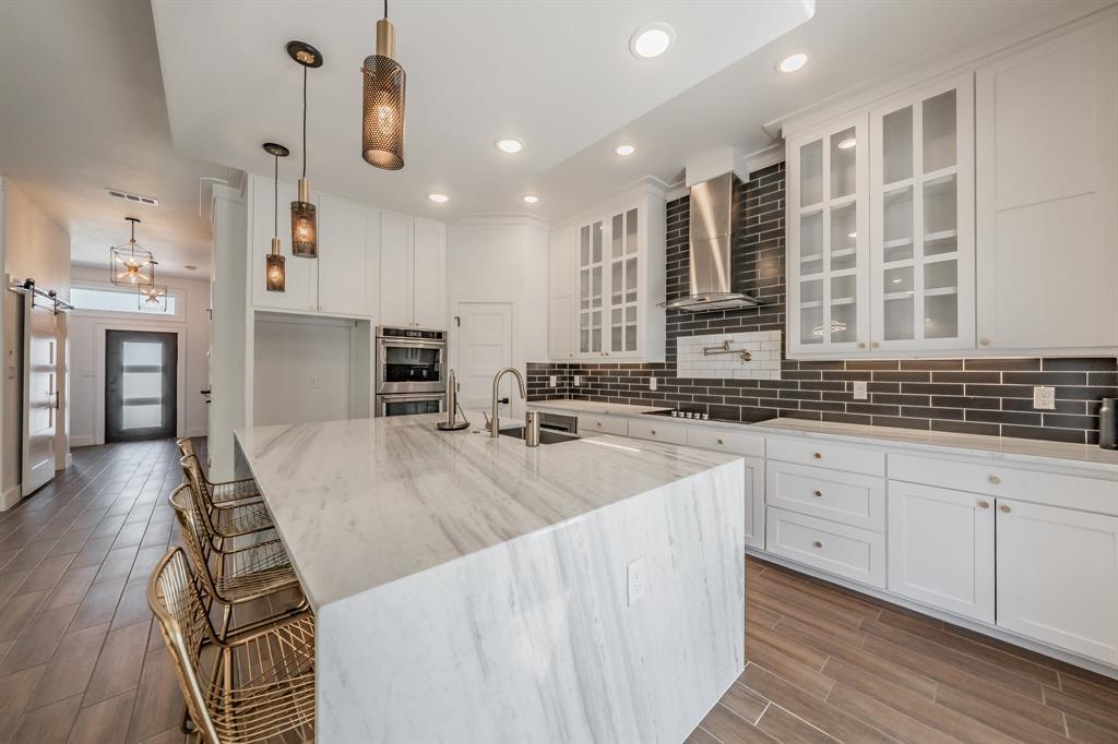 9053 Quarry Hill Court