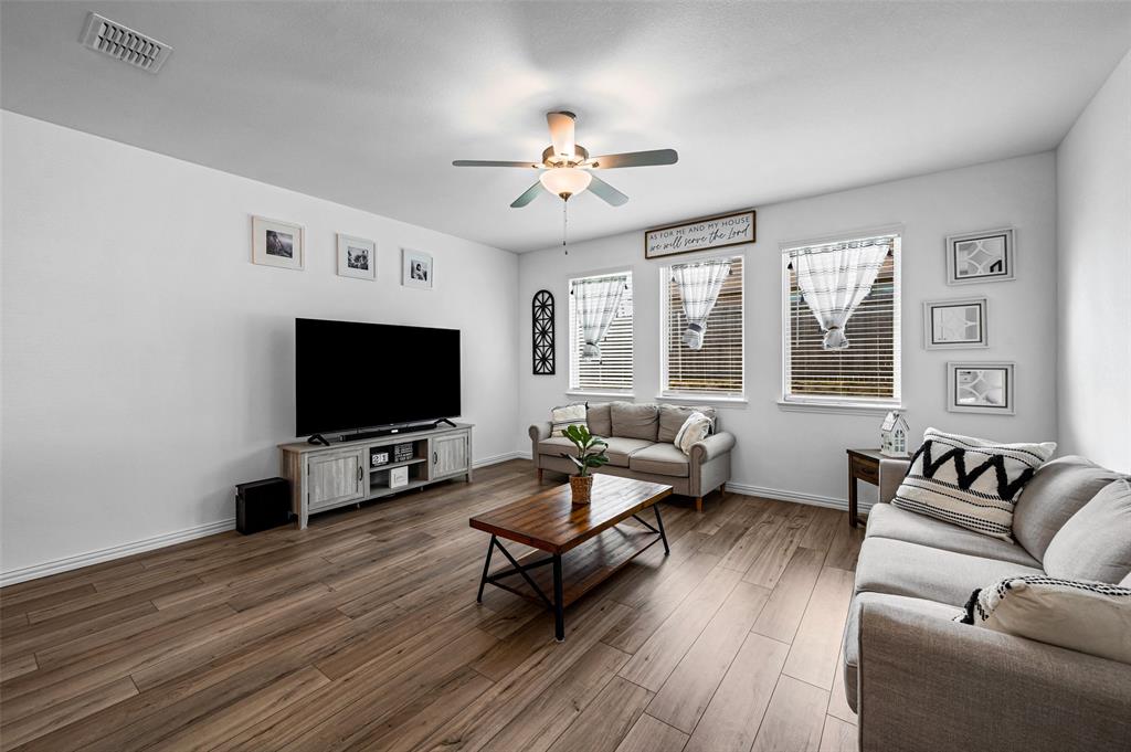 Azle Grove Ph 1 - Residential