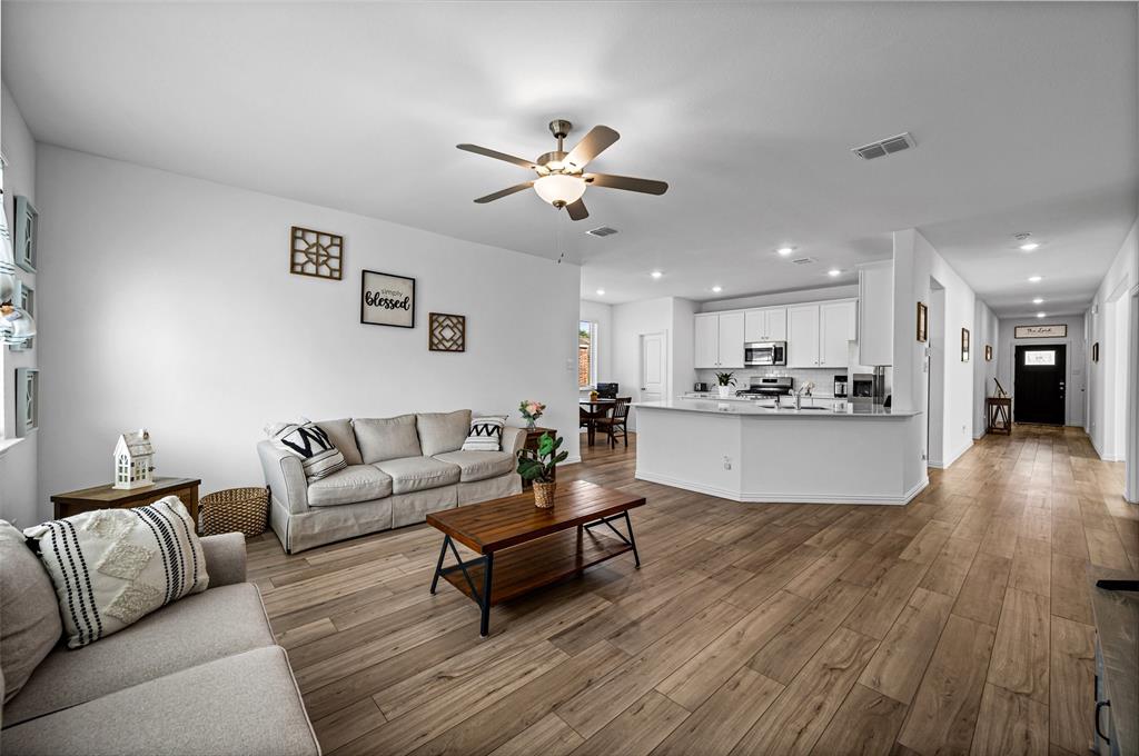 Azle Grove Ph 1 - Residential