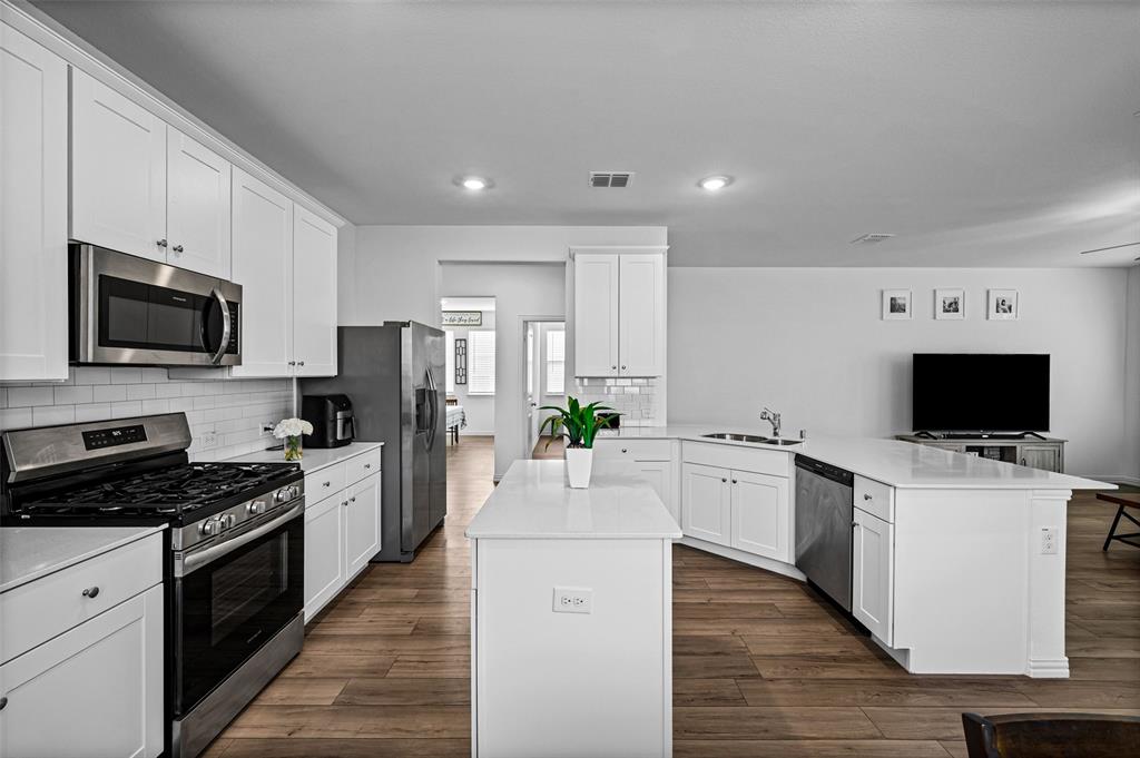 Azle Grove Ph 1 - Residential