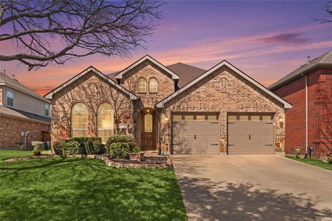 Photo of 1211 Golf Club Drive, Lantana, TX 76226 (MLS # 21217380)