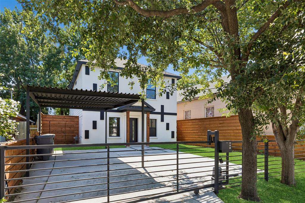 Homestead Manor - Residential