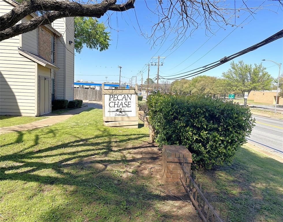 Pecan Chase Condo - Residential