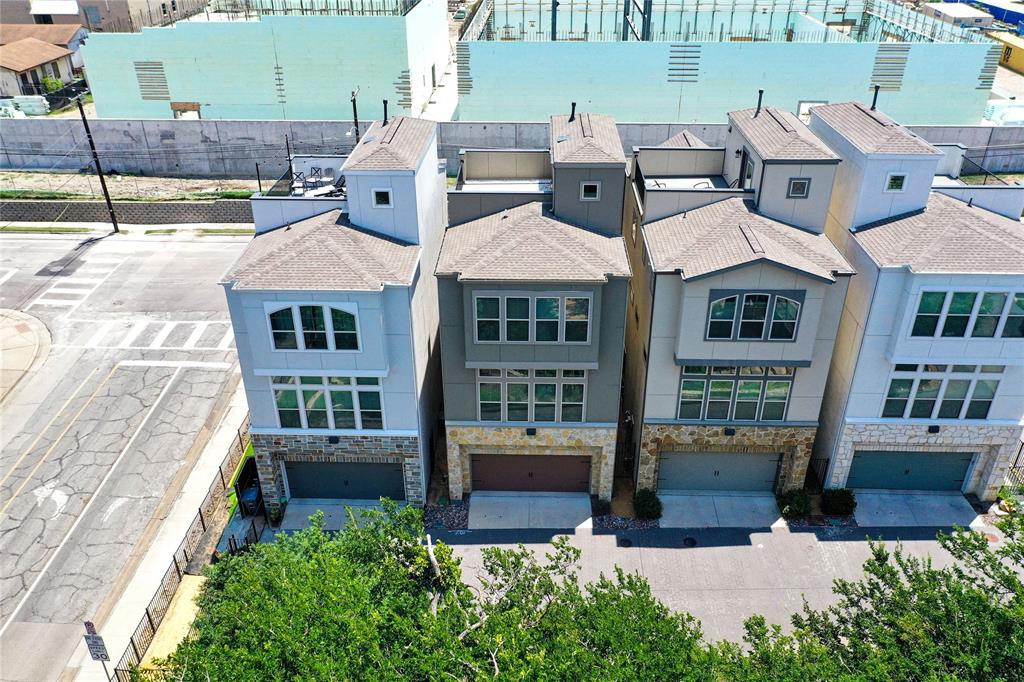 High Grv West Kessler Heights 1 - Residential Lease