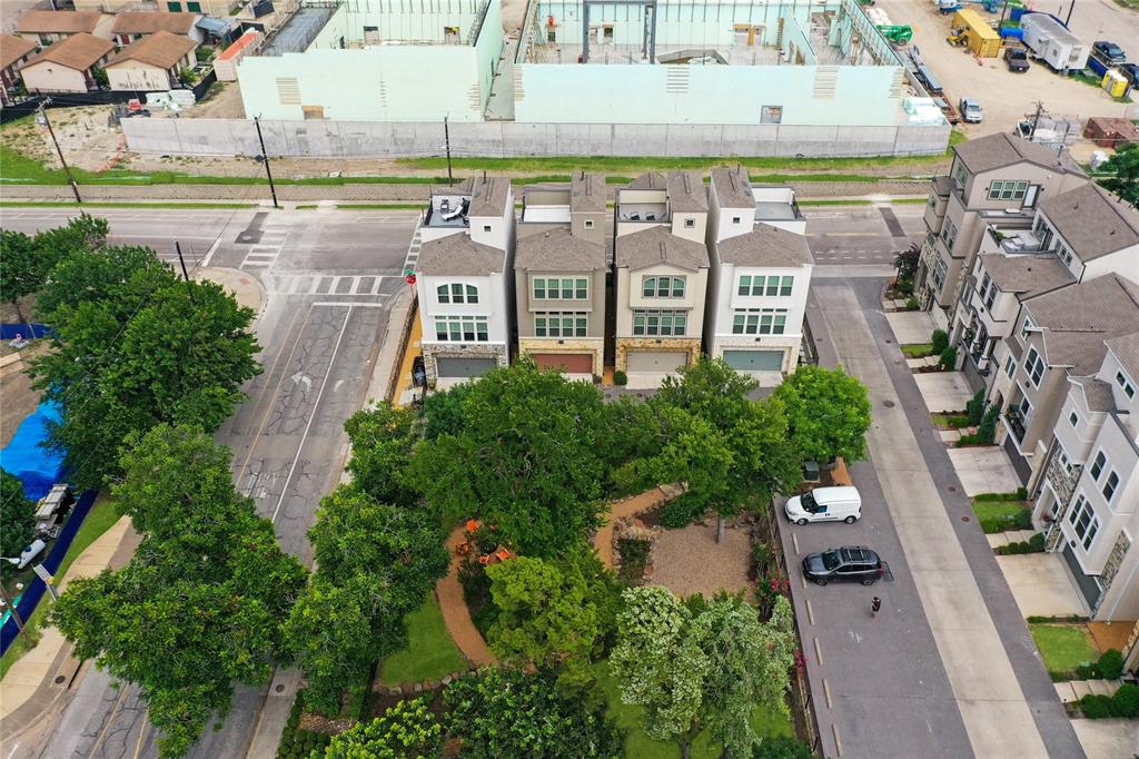 High Grv West Kessler Heights 1 - Residential Lease