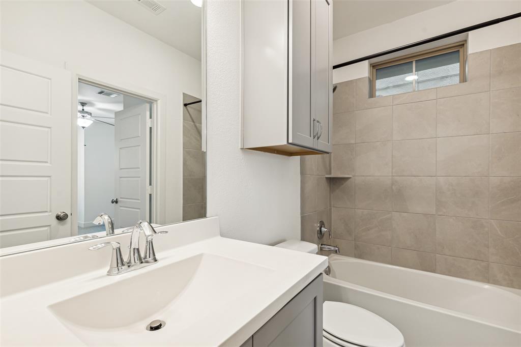 High Grv West Kessler Heights 1 - Residential Lease