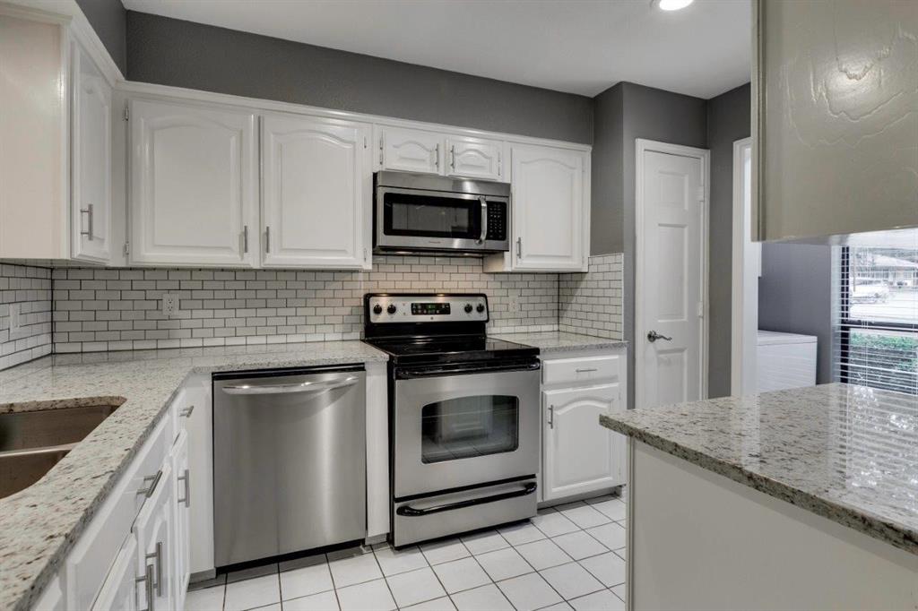 Eppstein - Residential Lease