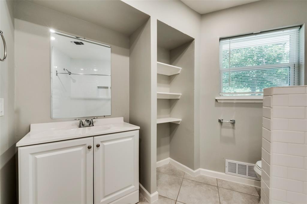 William Holmes Survey - Residential Lease