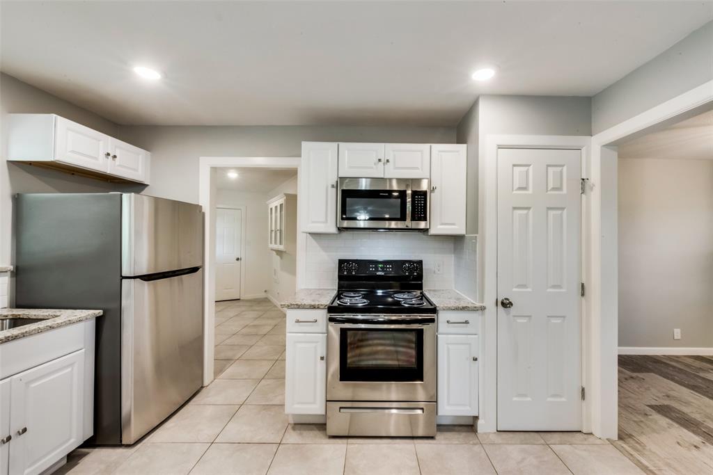 William Holmes Survey - Residential Lease