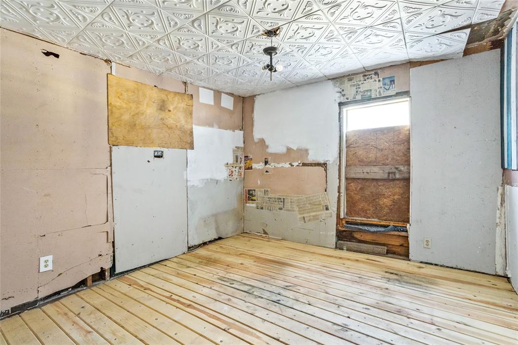 Lone Cedar - Residential