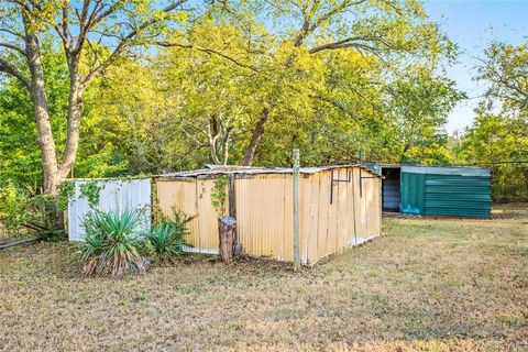 Tiny photo for 706 W Hendricks Street, Cedar Hill, TX 75104 (MLS # 21095008)