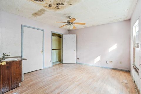 Tiny photo for 706 W Hendricks Street, Cedar Hill, TX 75104 (MLS # 21095008)