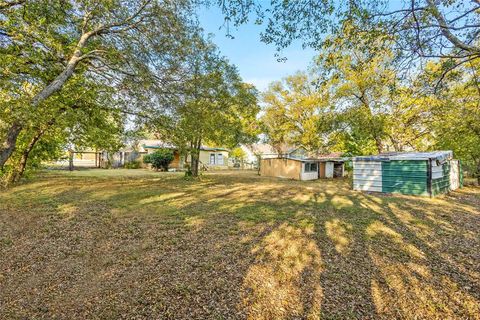 Tiny photo for 706 W Hendricks Street, Cedar Hill, TX 75104 (MLS # 21095008)