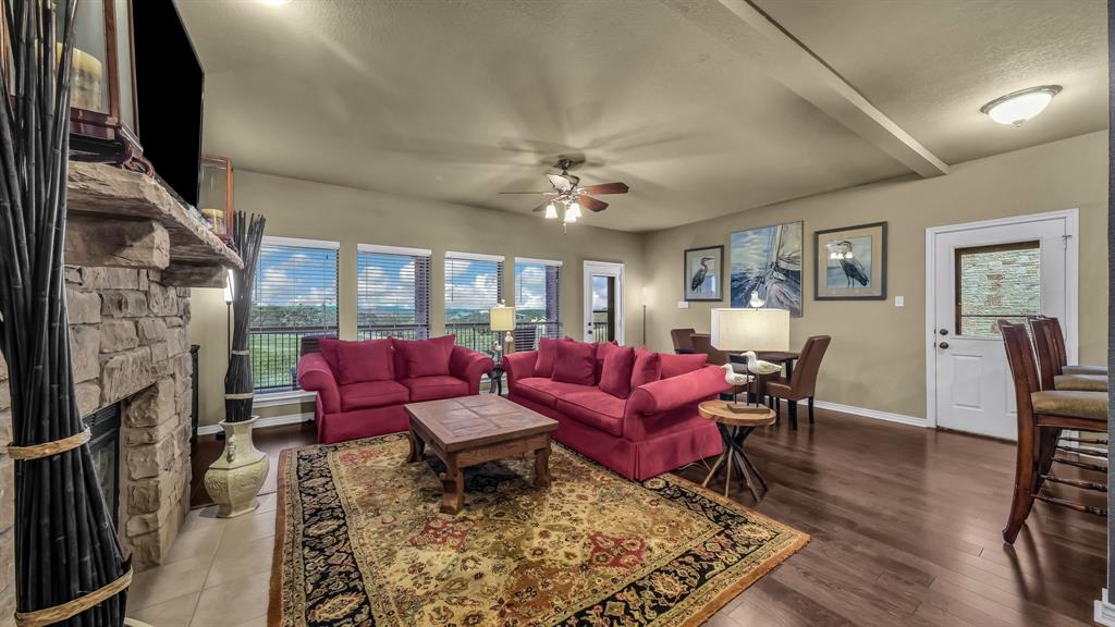 1203 Eagle Point