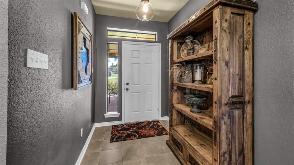 1203 Eagle Point
