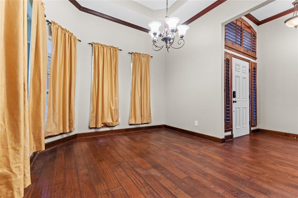 1001 Homestead Trail