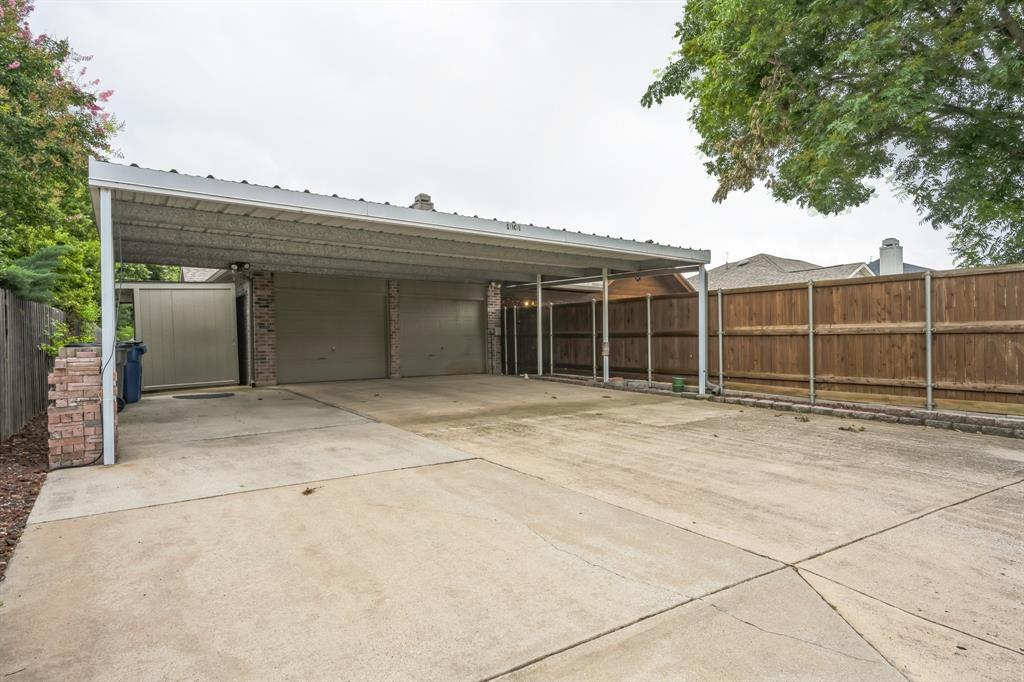 1001 Homestead Trail