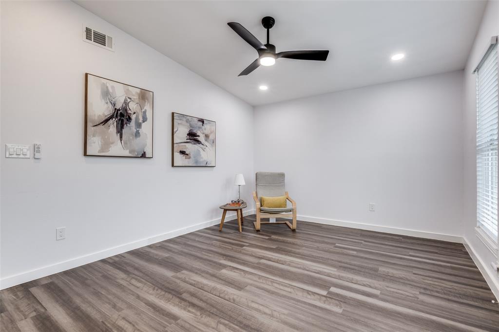 Roanoke Hills - Residential