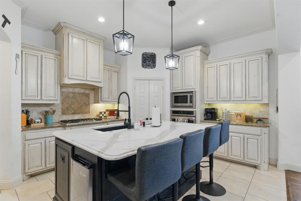 1063 Dominique Drive